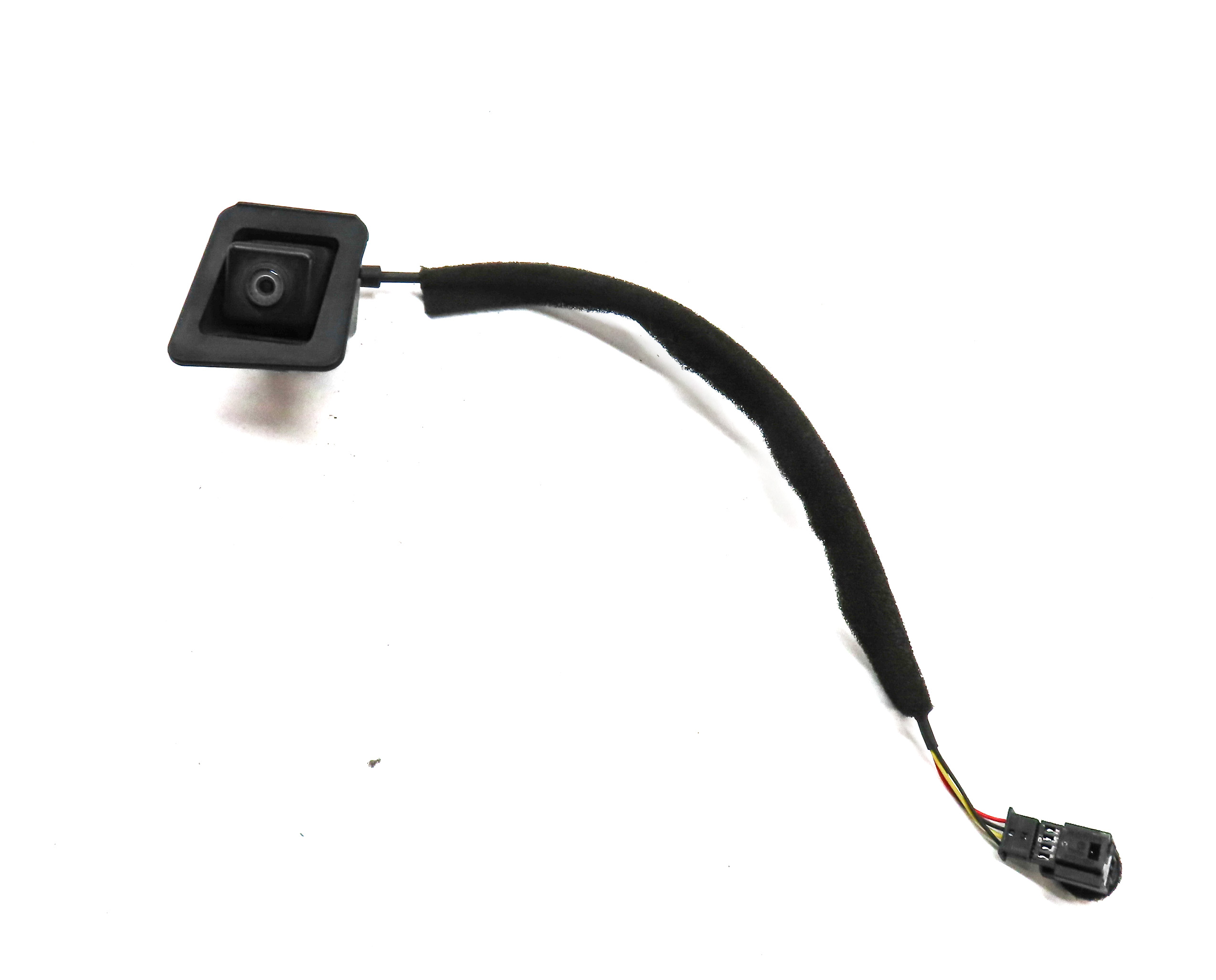 2010-2012 MERCEDES BENZ (X204) REARVIEW CAMERA BACKUP ASSIST REVERSE CAMERA — exact item pictured